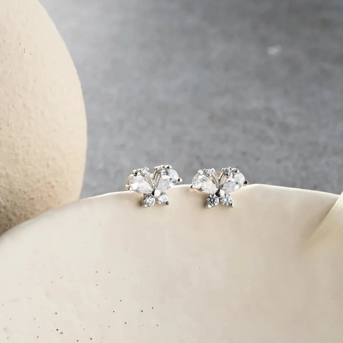 SCHMETTERLING BAGUETTE STEIN OHRRINGE | 925 SILBER