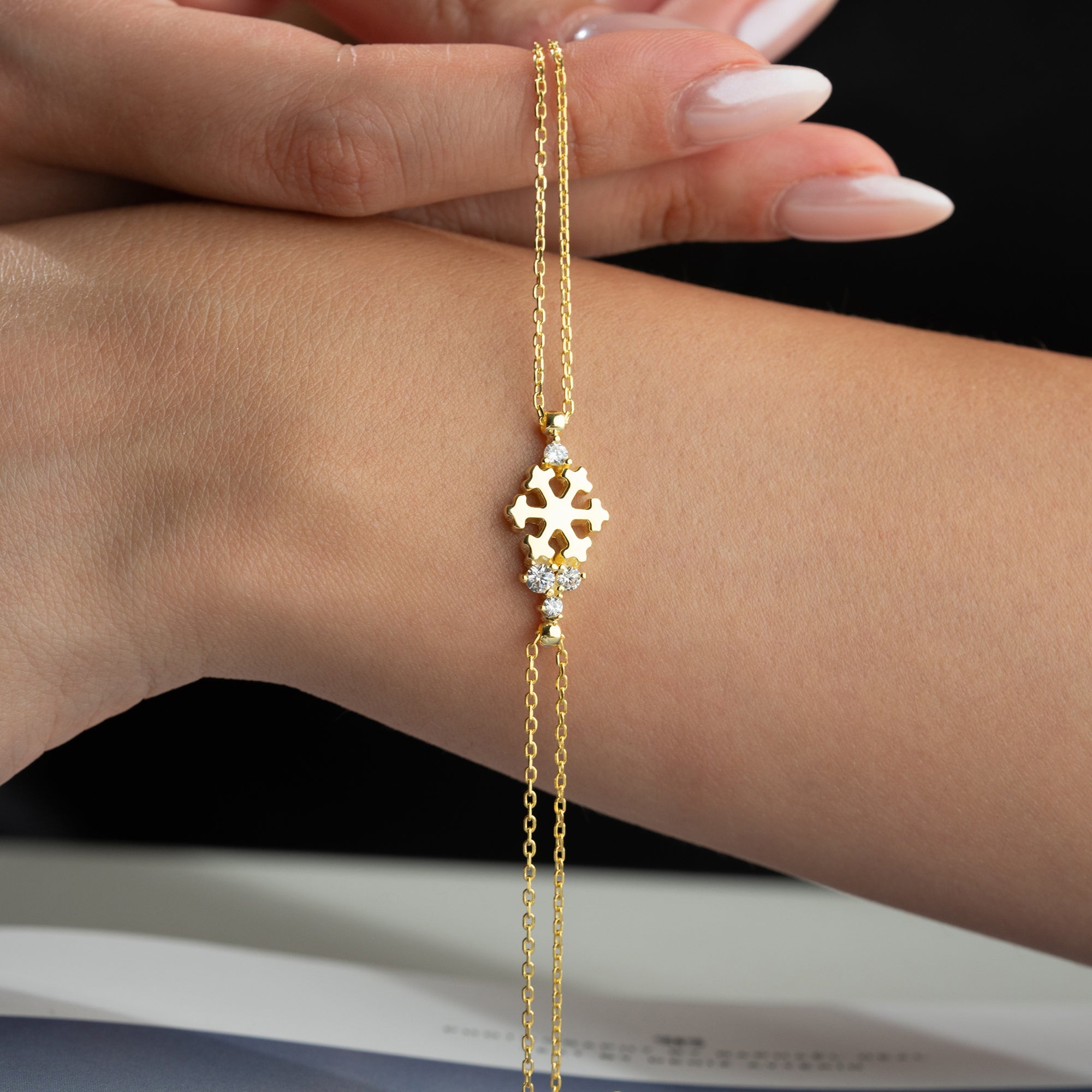 SCHNEEFLOCKE STONE ARMBAND | 925 SILBER