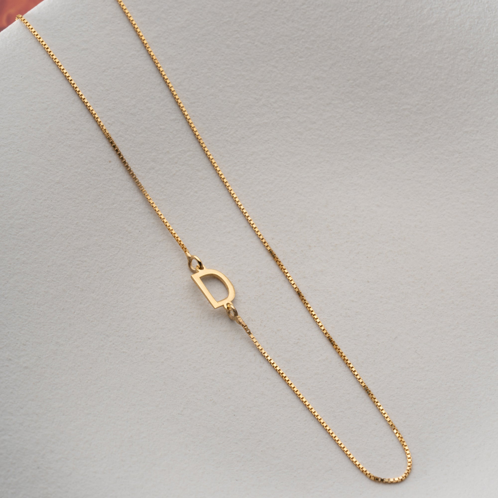 SCHLÜSSELBEIN INITIALEN HALSKETTE | 925 SILBER