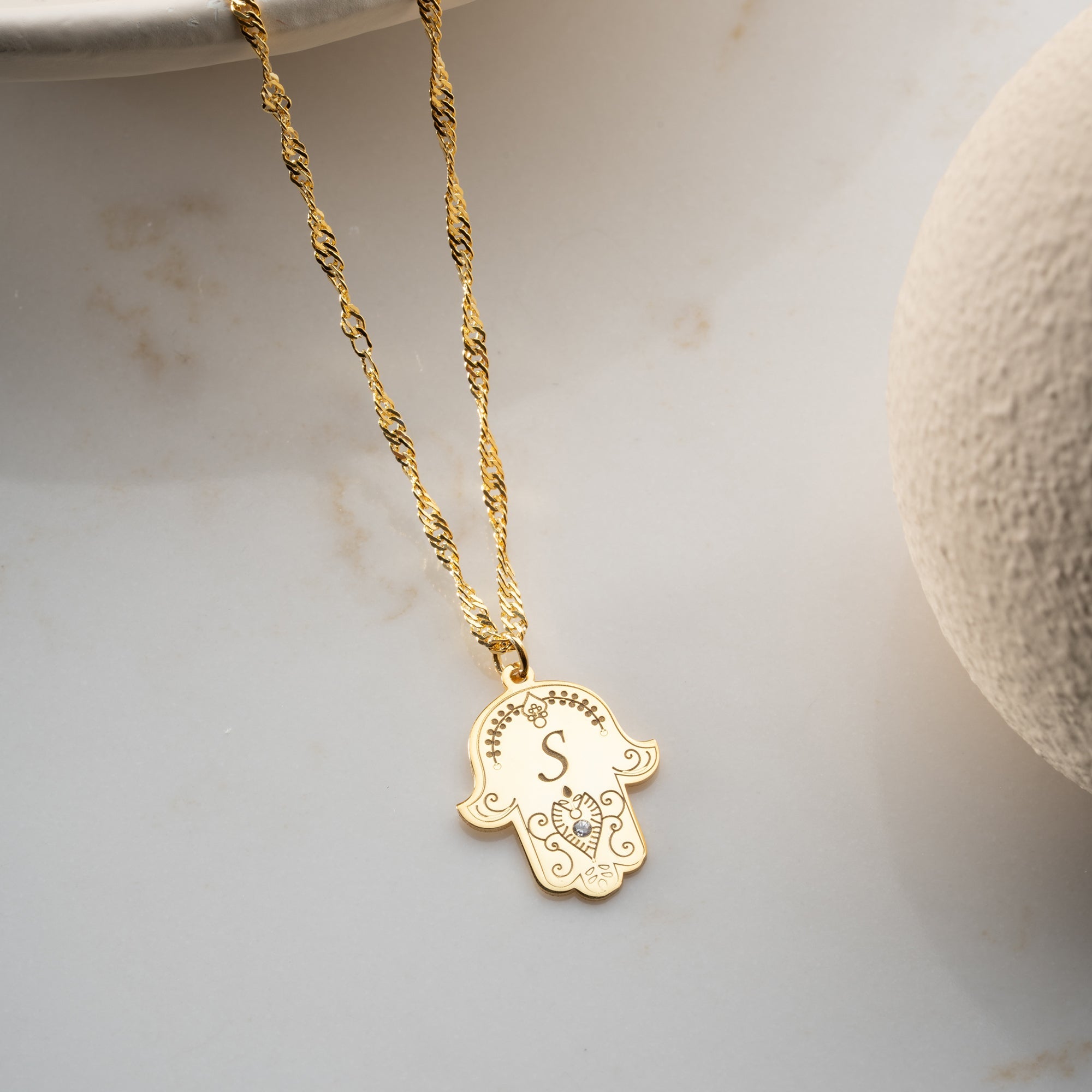 FATIMAS HAND MIT WUNSCHBUCHSTABE | 925 SILBER