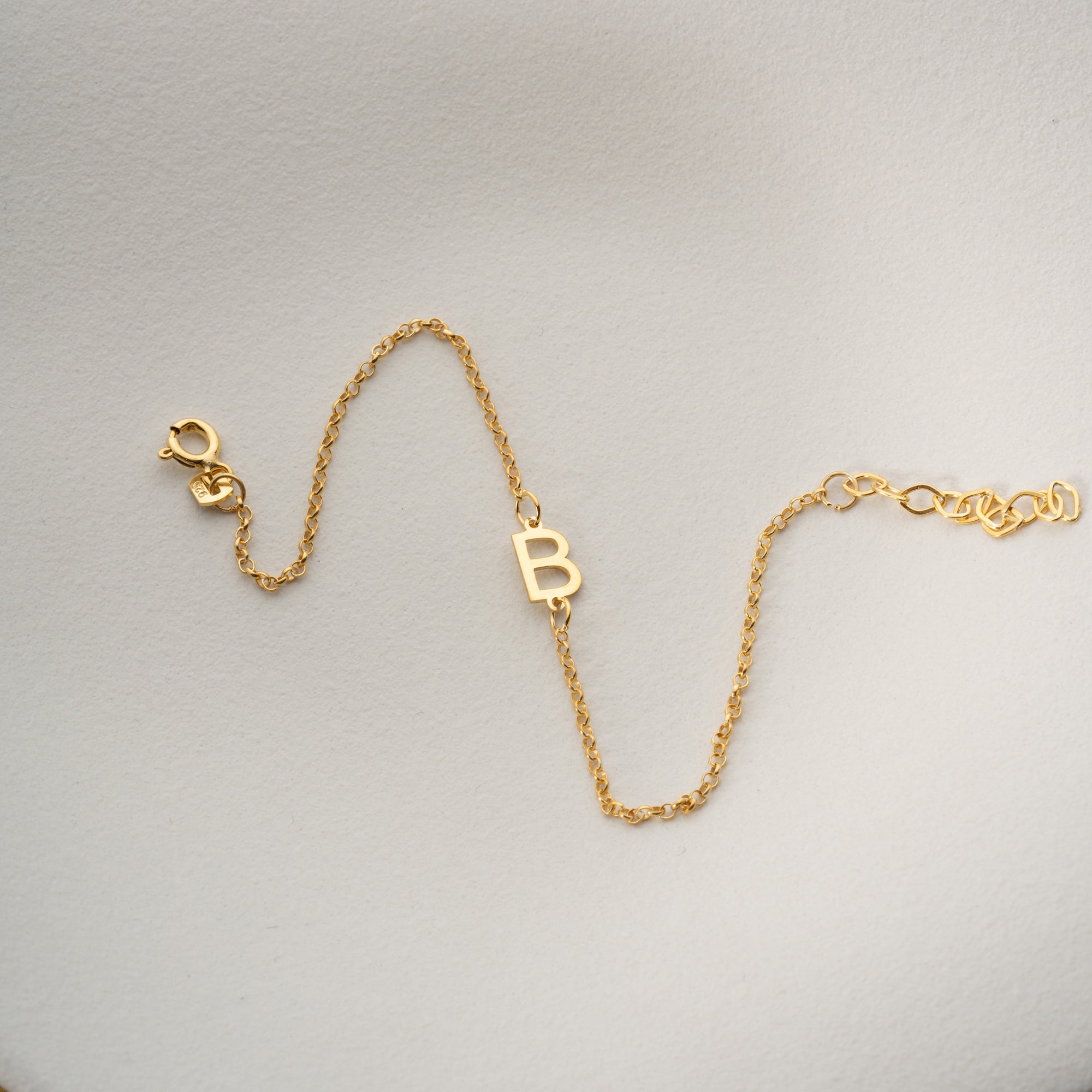 DOTCH BUCHSTABEN BASIC ARMBAND | 925 SILBER