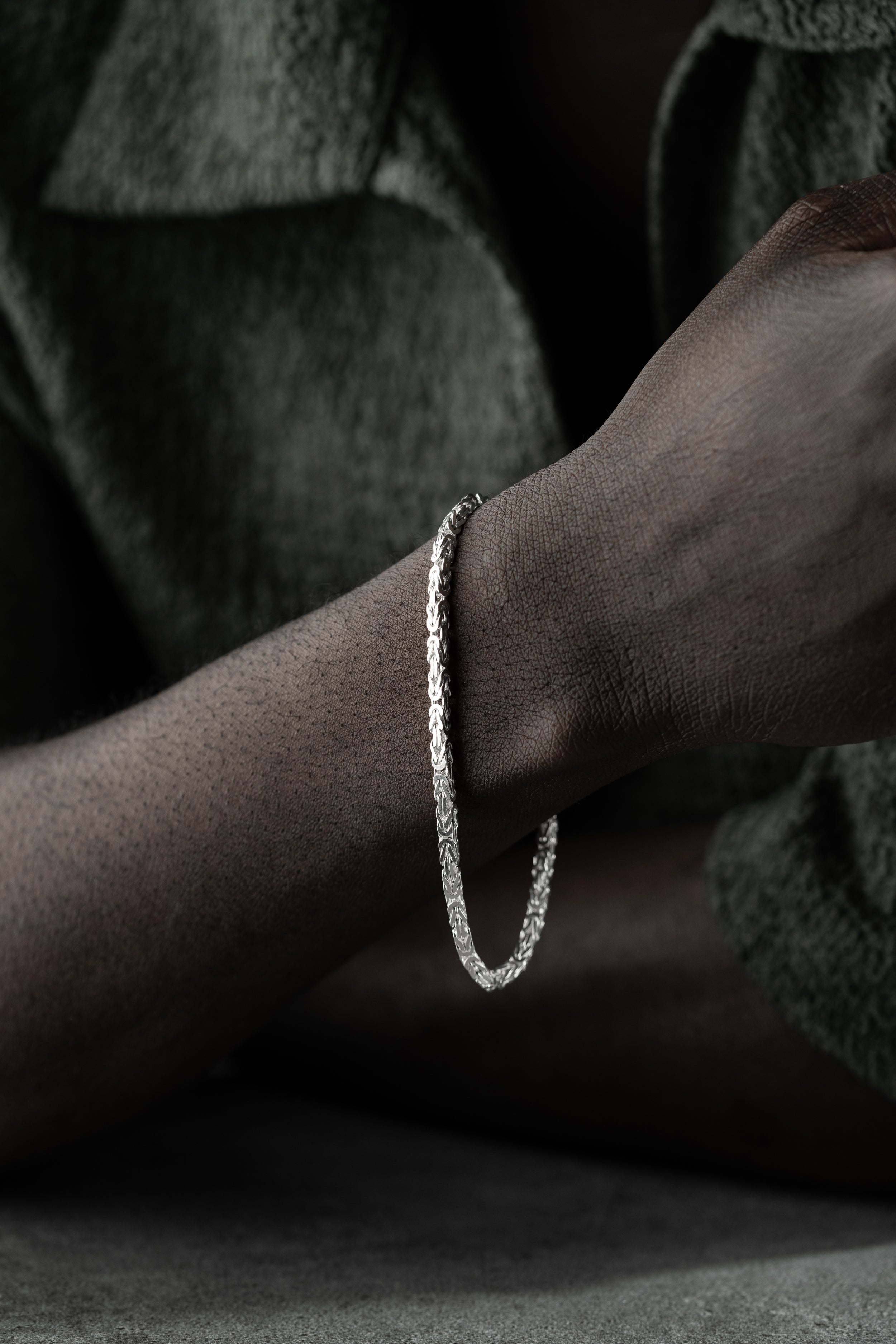 KÖNIGSARMBAND VIERKANT MASSIV 3MM | 925 SILBER.