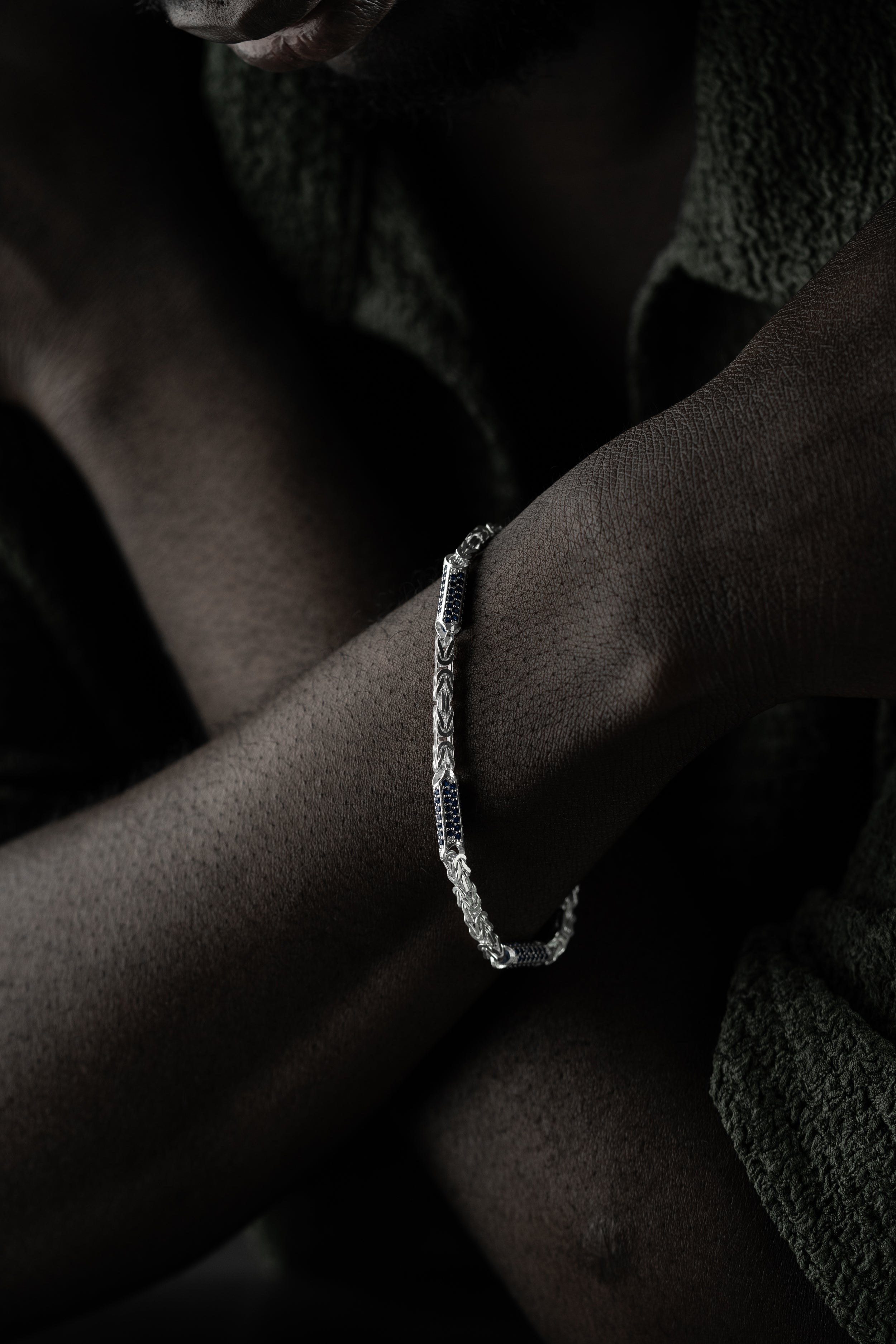 KÖNIGSARMBAND BLUE STRASSSTEIN 5MM | 925 SILBER.