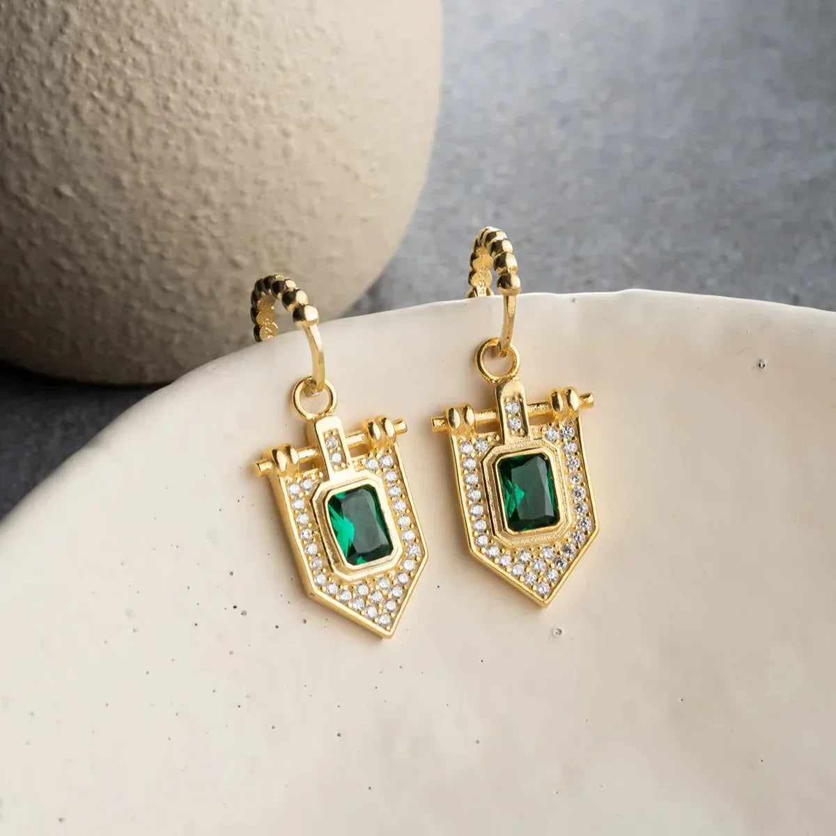 SMARAGD GRÜN STEIN OHRRINGE | 925 SILBER