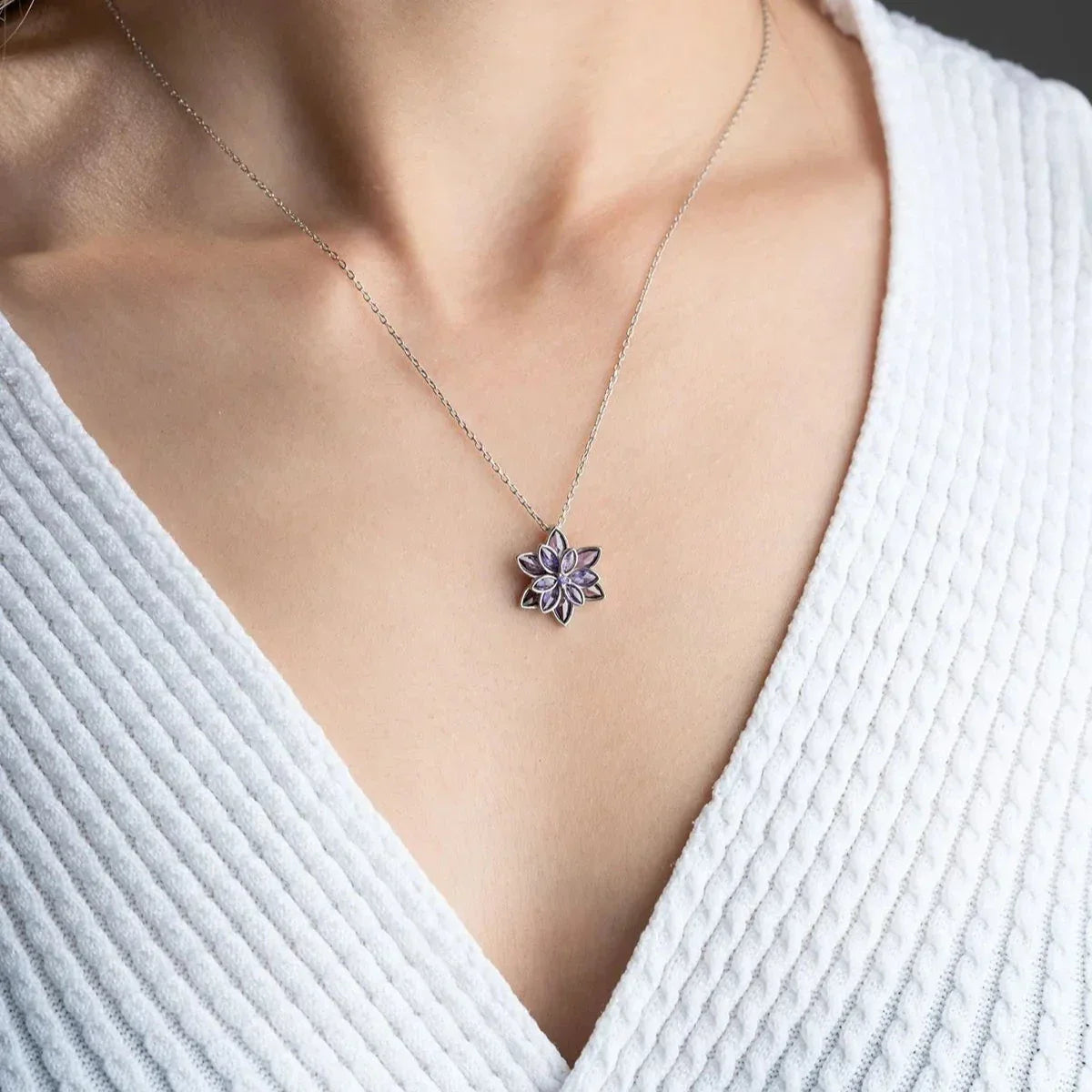 LILA LOTUSBLUMENKETTE | 925 SILBER