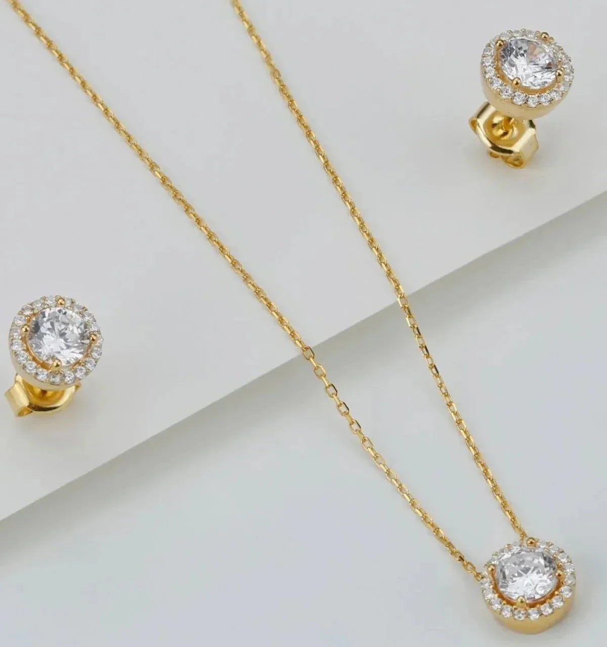 DIAMAND DESIGN HALSKETTE & OHRSTECKER SET | 925 SILBER