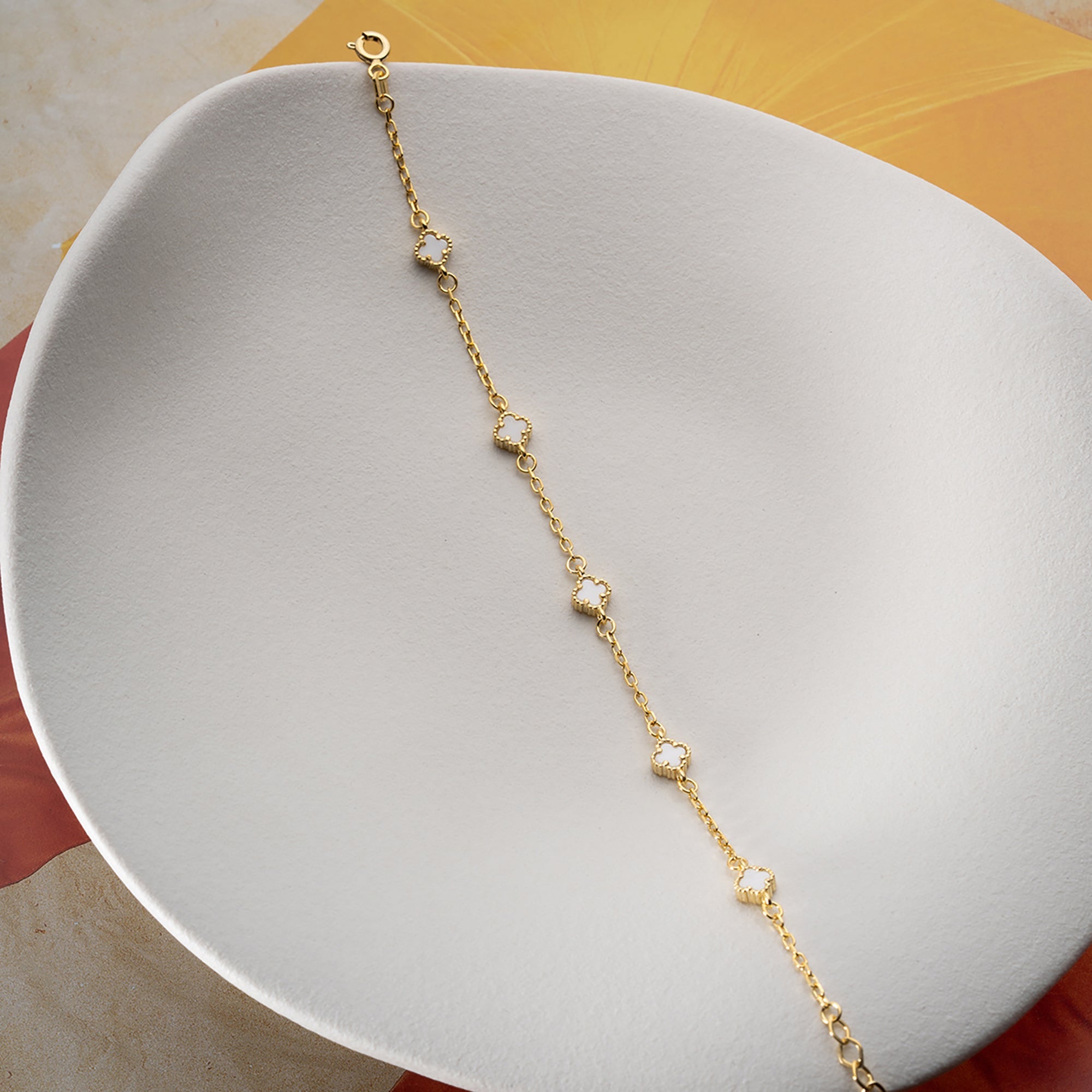 MINIMAL WEISSE KLEE ARMKETTE | 925 SILBER