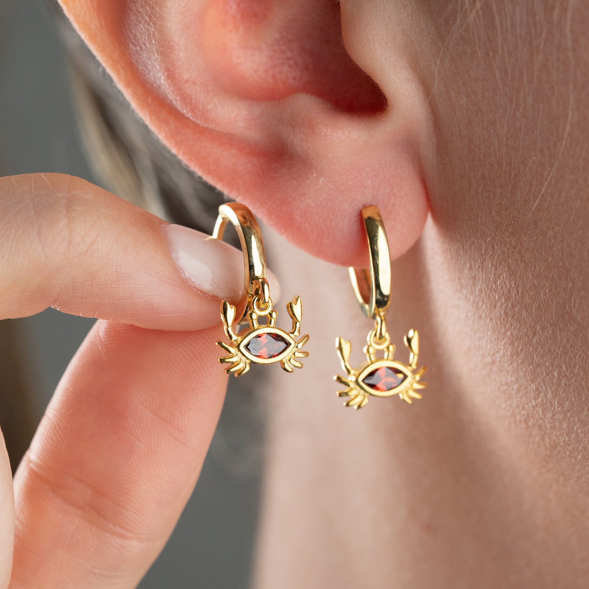 ZIRKONIA KREBS OHRRINGE | 925 SILBER