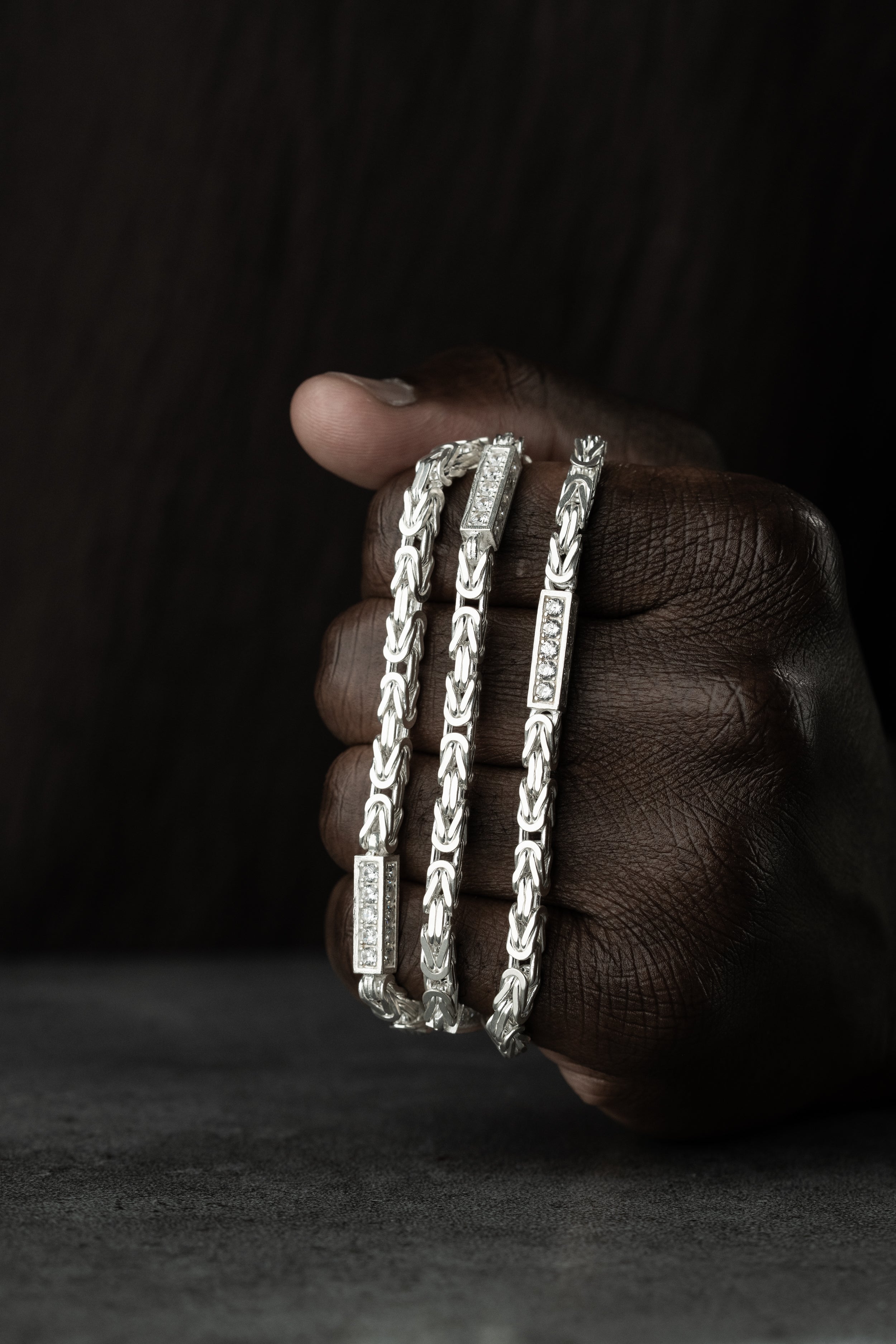 KÖNIGSKETTE MIT STRASSSTEIN | 925 SILBER.