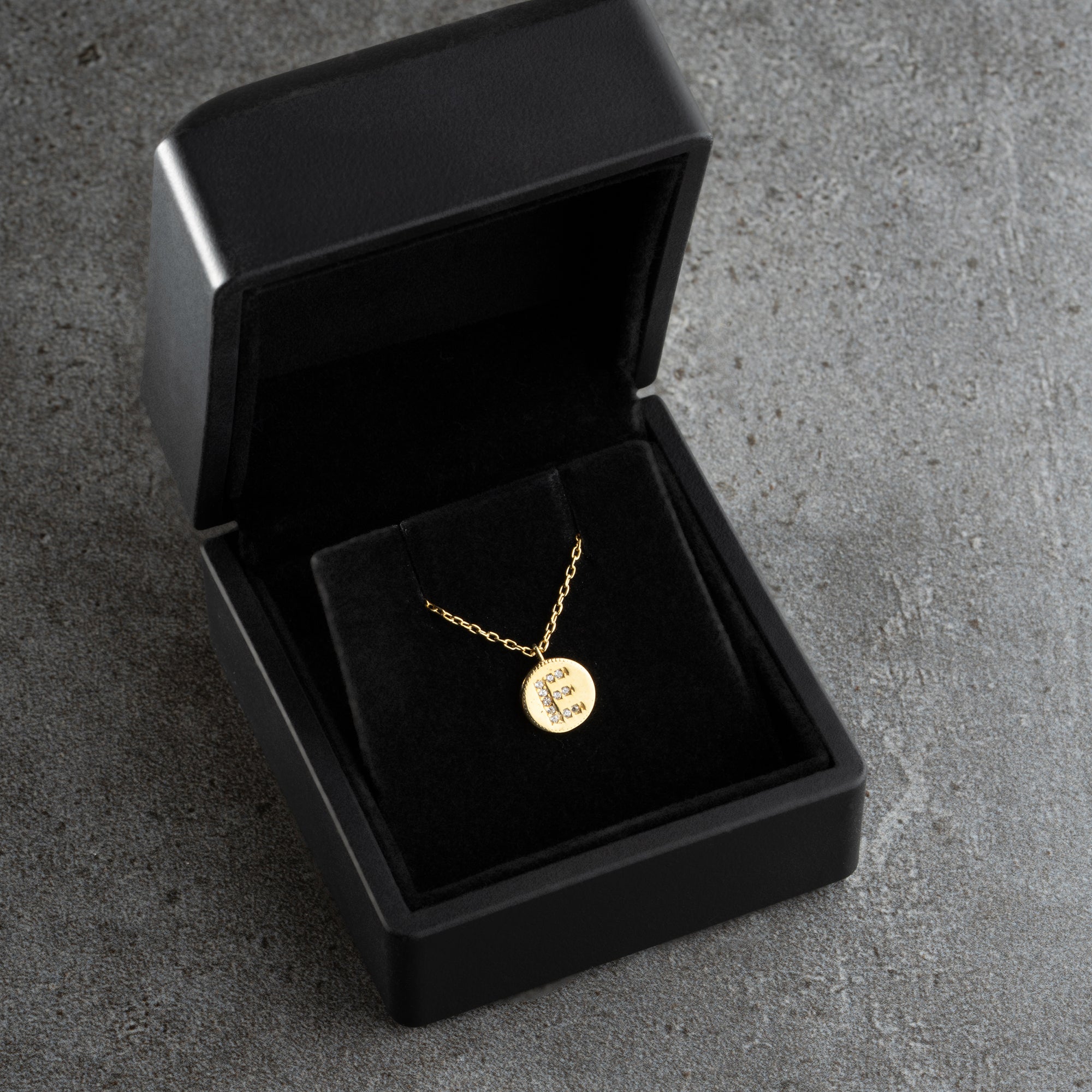 ZIRKONIA PLÄTTCHEN BUCHSTABEN HALSKETTE | 925 SILBER