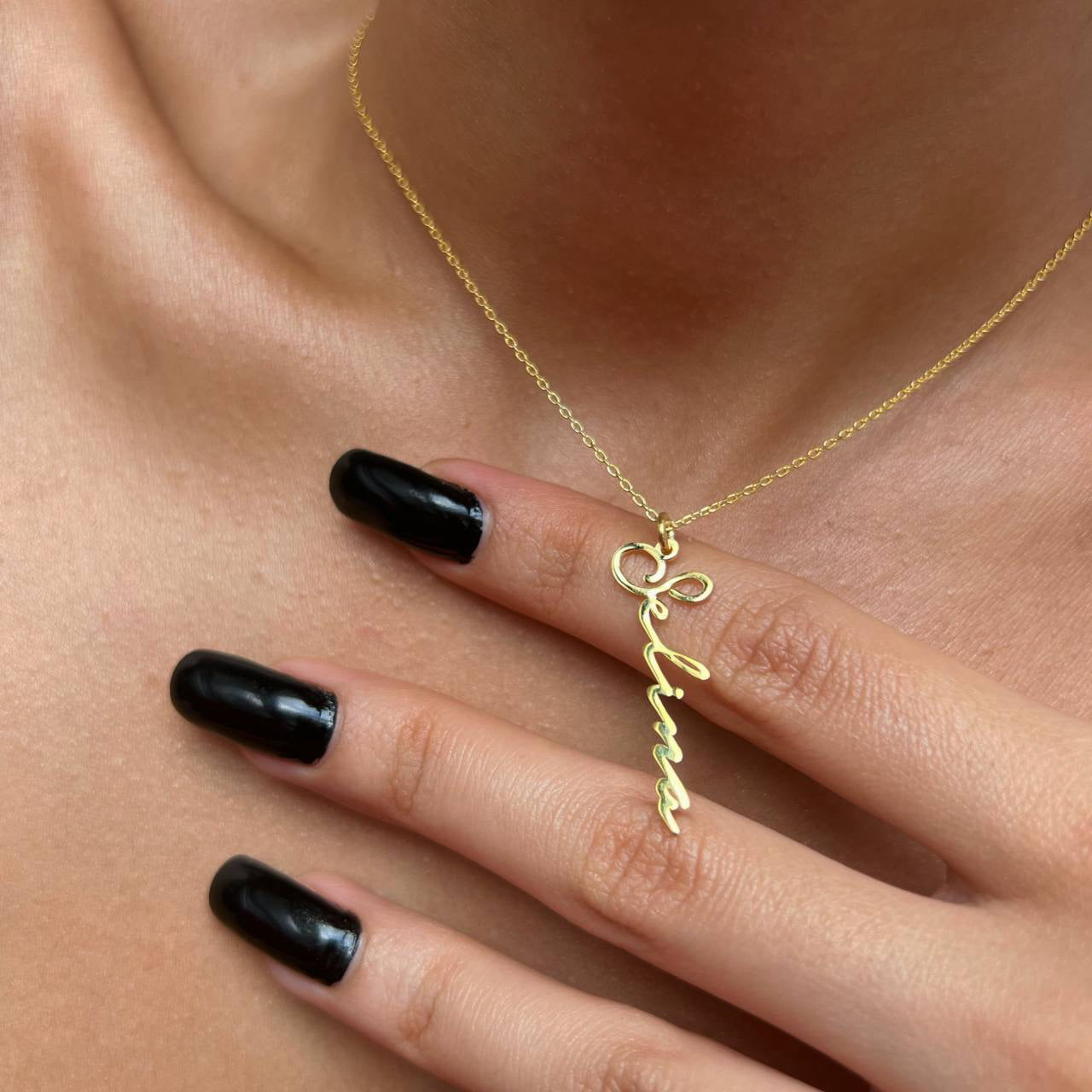 Signatur Senkrechte Namenskette (7017627844653)